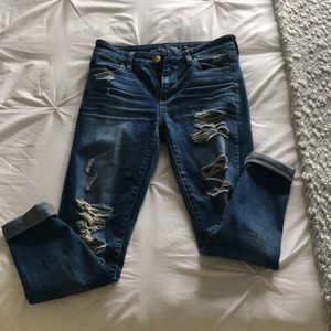 distressed denim jeans